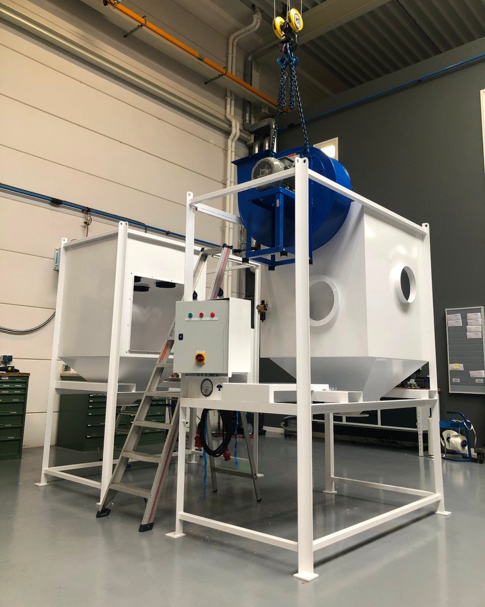 gritco's tweet photo. Sneak peak at our new design Mobile Dust Extractor! 
Yes we also manufacture these! More info and pictures will follow. https://t.co/bnYUcq6Iwj
