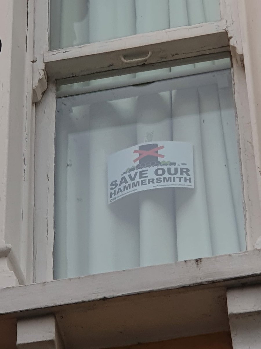 LadyLisaHryn's tweet photo. Seeing #SaveOurHammersmith Signs all over #BaronsCourt and #LBHFTRA Thank you! For more on working with #LBHFPlanning to modify #Dominvs #Meghotel Follow https://t.co/6Ek4teyjoz and @OurHammersmith https://t.co/cWtdHEVCHn