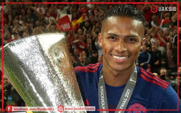 Happy 35th Birthday to former MU captain - Antonio Valencia  