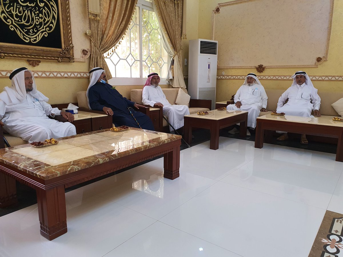 sag2001s's tweet photo. زيارة الاباء حفظهم الله ل #مزرعة_بن_قواش ب #وادي_تربه للشيخ /حسن المالكي .

@Alalifam
@binqawwash_sa 
#الباحة_الان  #بلجرشي_الان https://t.co/TDaxQCDkiF