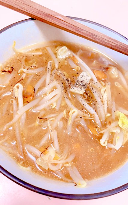 味噌ラーメンのtwitterイラスト検索結果 古い順