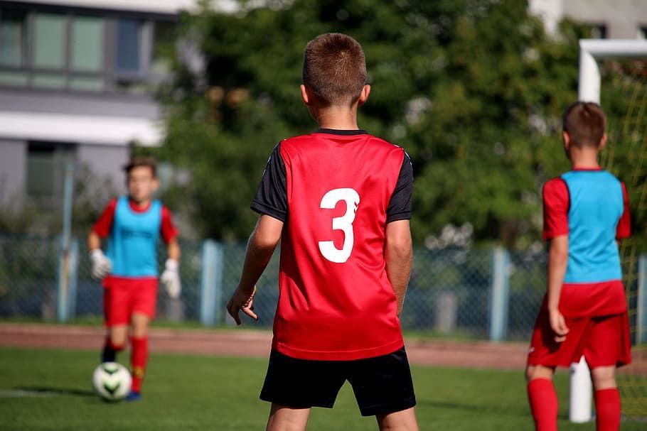 New FAW Small-Sided Regulations Aim to Improve the Playing Experience for Youngsters. What are the new guidelines? buff.ly/31fJ12u