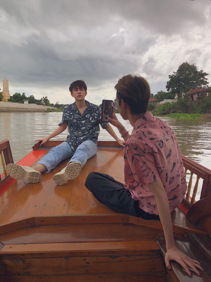 mintmag_th's tweet image. นี่ใช่ #ก๋วยเตี๋ยวเรือใส่กุ้งแม่น้ำ รึเปล่าน้าาาา ?? ? 🤔 #saveG

#MintMagTH 
#MintEscape