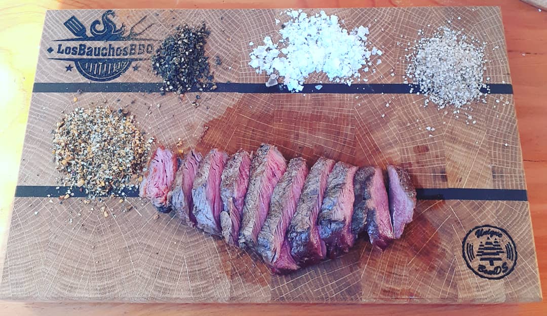LosBauchosBBQ's tweet photo. Simmentaler Filet Steak mit verschiedenen Pfeffer und Salzvarianten....
________________________________
🥩: @Kreutzers_eu
🌿:@Kreutzers_eu / @ankerkraut
#losbauchosbbq #bbq #barbecue #bbque #beef #fleisch #meatporn #meatlover #foodstagram #bbqblogger #foodblogger #foodblogger_de https://t.co/EkkPtJW4Po