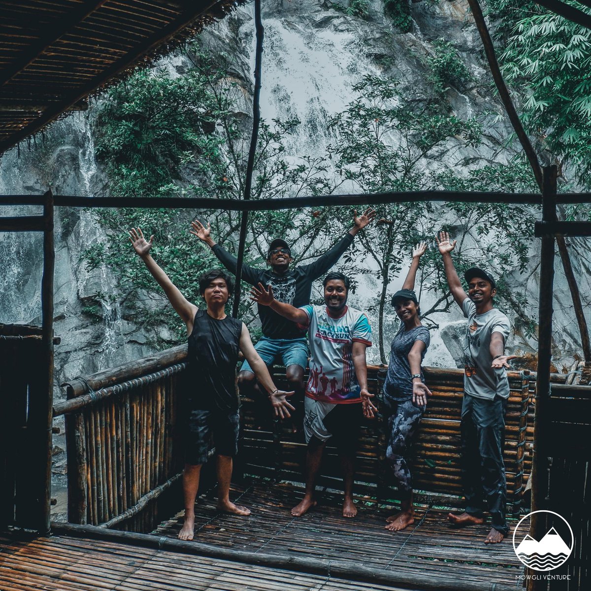 mowgliventure's tweet photo. Our very first Dripping Perak trip kicked off in July, with this bunch of adventurous souls. Staying by this waterfall was a whole different experience on its own ๐
#mowgliventure #peraktourism #perak #malaysia #latapenyel #waterfallsofmalaysia #hikingmalaysia #visitmalaysia https://t.co/Oked06R0gd