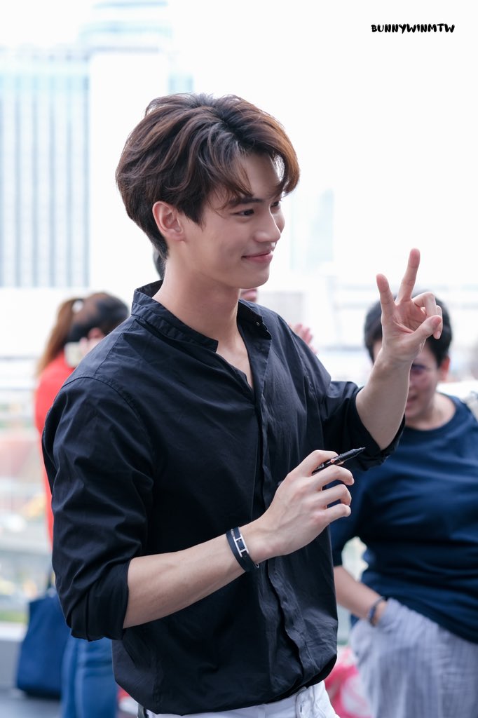BunnyWinMTw's tweet photo. รักนะคะ คนดีของชั้นนน #ไม่เคยหยุดรักเมธวิน #winmetawin https://t.co/DkCJ8ezioi