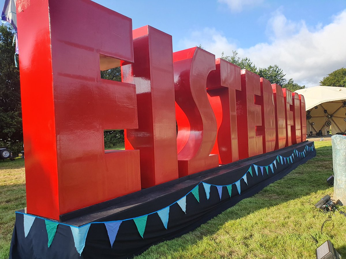 beacon_eventsUK's tweet photo. We've had a team onsite for last few days supporting @thinkorchard & @2CanProductions with film unit COVID mitigation, guidance & site safety management for an alternative @eisteddfod project.
.
.
.
#eventprofs | #SiteSafety | #COVIDSafe | #SouthWales | #FilmUnit | #Location https://t.co/4IXRdMn3gi