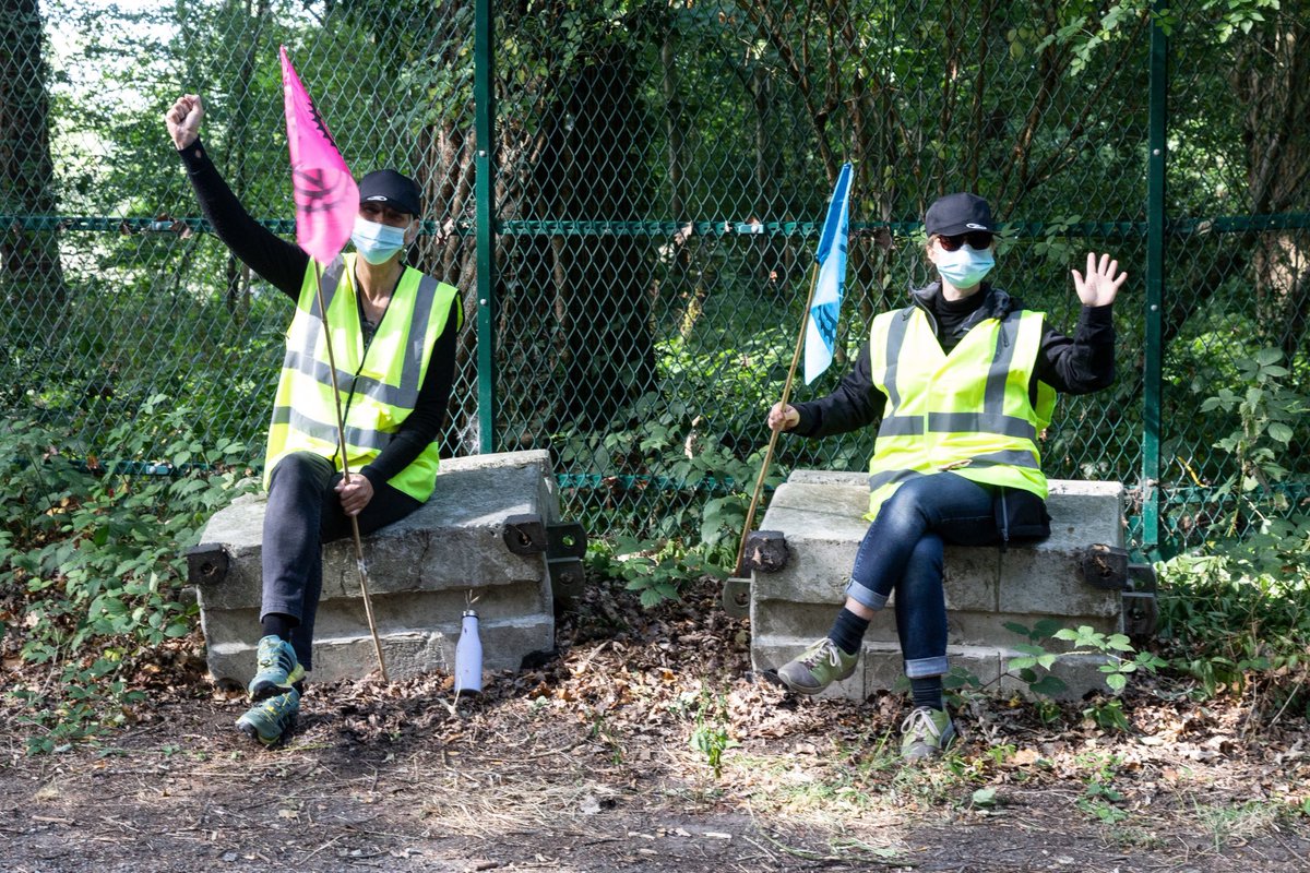 Back Off Horse Hill tweet media