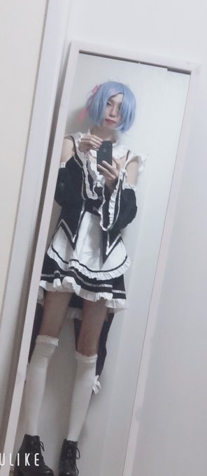 リモートのいいところはお仕事終わったらすぐに着替えられるところ！ ということで久しぶりのレムだけどなんだか微妙？ どうかな？  #女装  #女装男子  #男の娘 https://t.co/QEvvPn<a href="/tag/%E5%A5%B3%E8%A3%85"class="tags">#女装</a><a href="/tag/%E7%94%B7%E3%81%AE%E5%A8%98"class="tags"><span>#男の娘</span></a><a href="/tag/%E5%A5%B3%E8%A3%85%E7%94%B7%E5%AD%90"class="tags"><span>#女装男子</span></a>