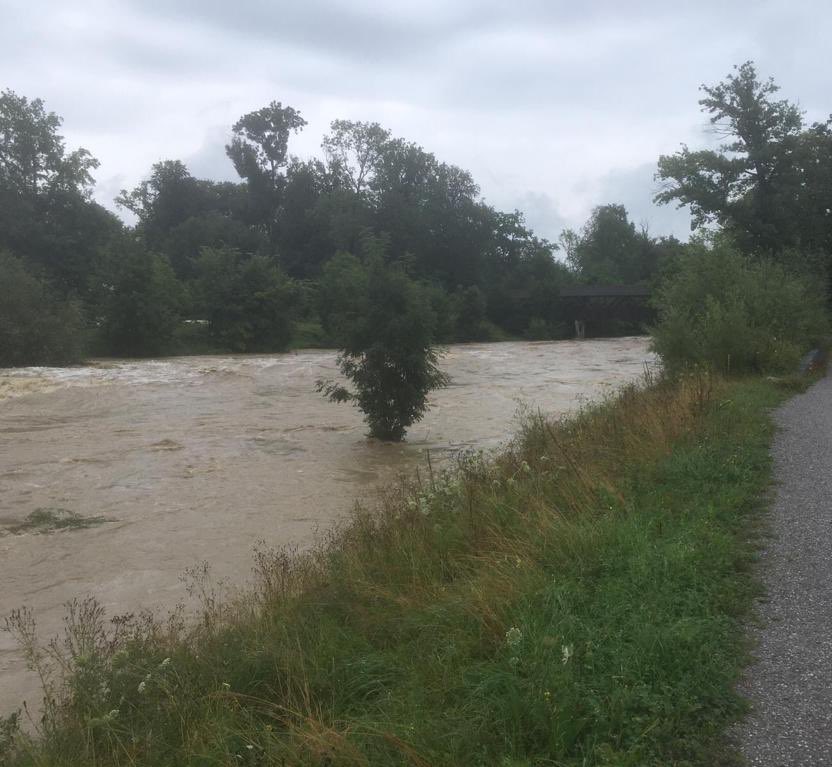 PLANAXgmbh's tweet photo. It has rained since sunday night. Now it has stopped and we hope that we will have no flood in the next hours/days https://t.co/sjBcoeaB5K