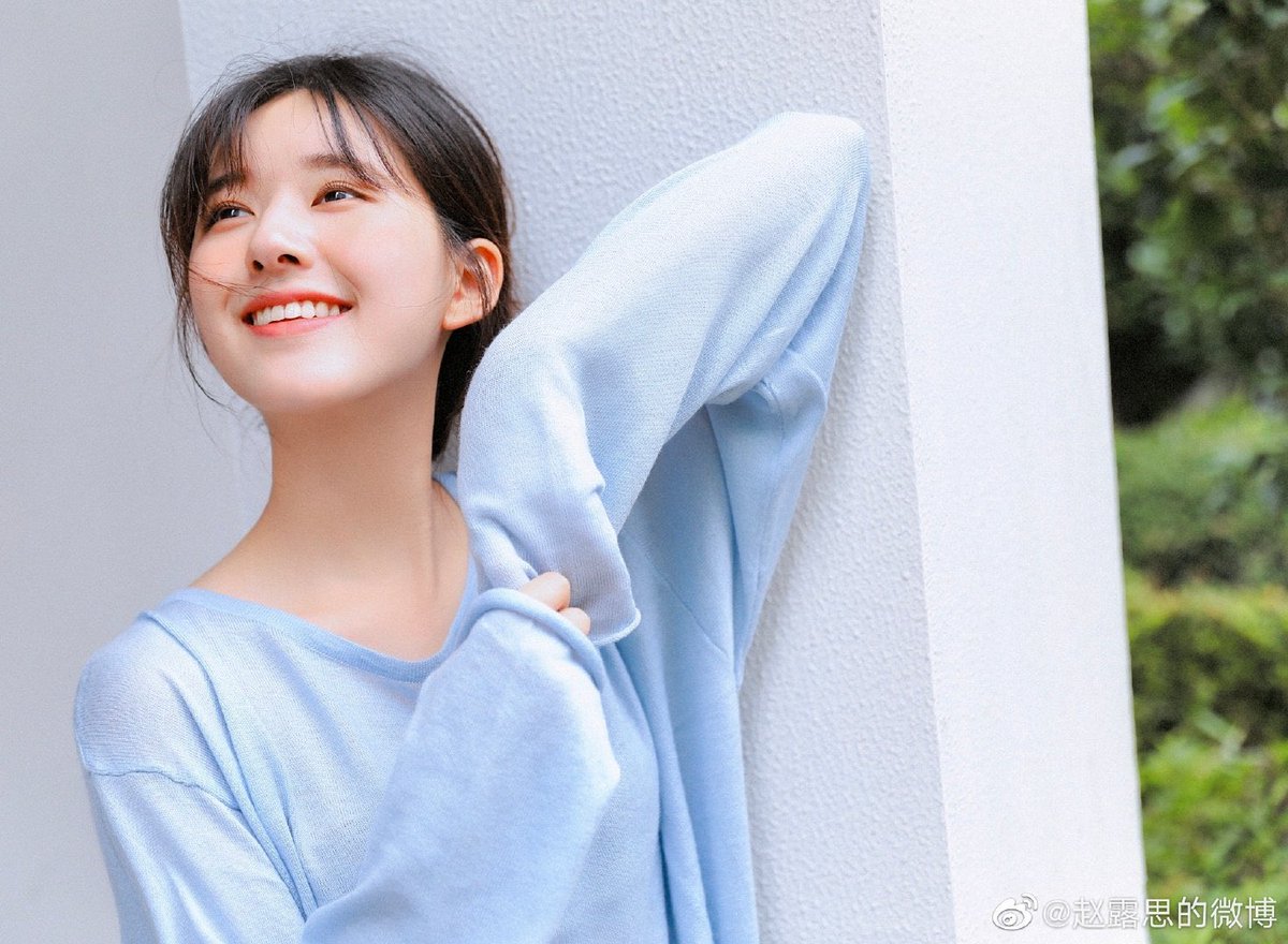 zhao lusi updates 赵露思 tweet media