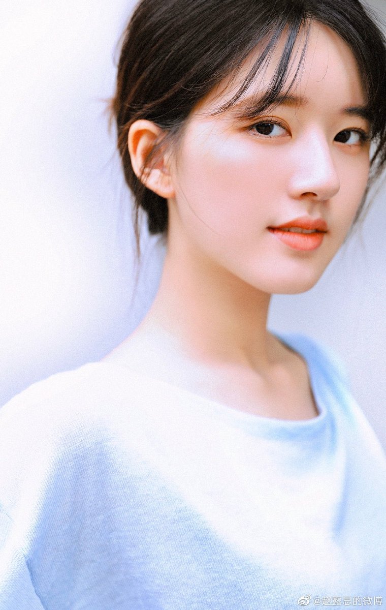 zhao lusi updates 赵露思 tweet media