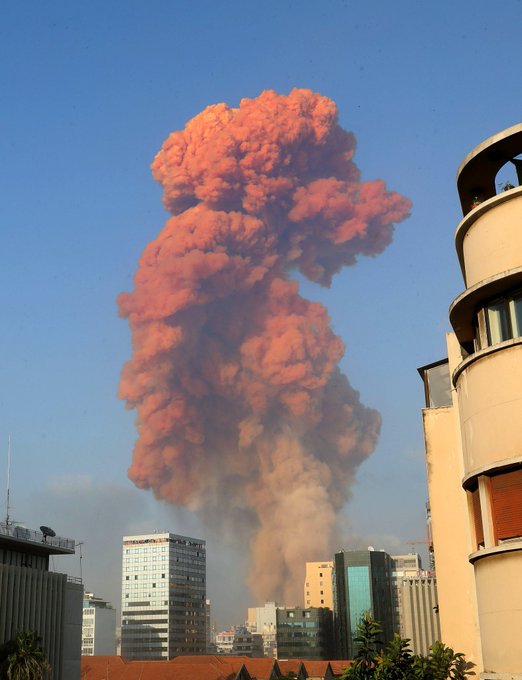 deJongeTurken's tweet photo. Pray for #Beirut 🙏🤲 https://t.co/7tQCynMTgf