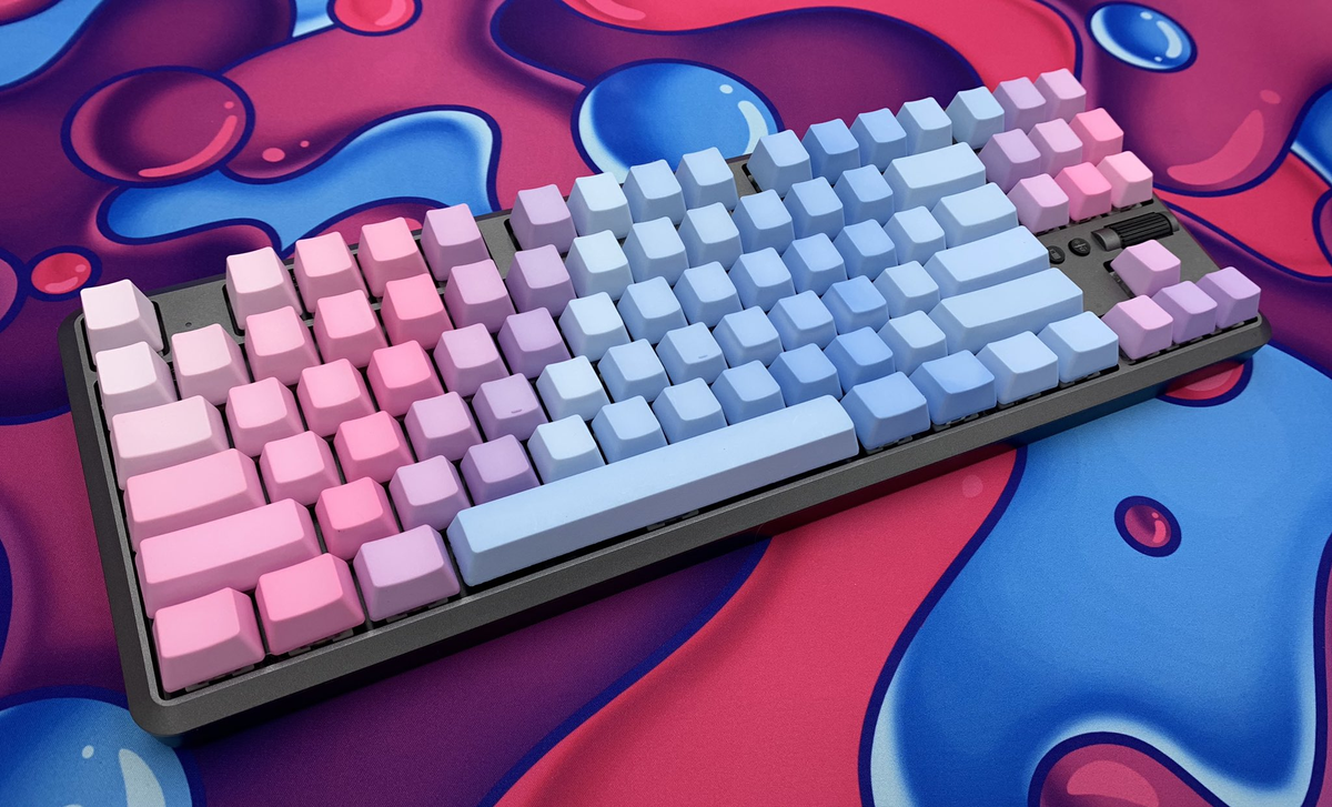 AlpheriorKeys's tweet photo. 🥳🎉🥳🎉🥳🎉
🚨#Giveaway!🚨
🥳🎉🥳🎉🥳🎉

KEYBOARD😱

Hey Everyone! We've teamed up with @KailhSwitch to giveaway our Fade Hotswap TKL with Kailh Speed Pink Switches!

-Retweet &amp; Like
-Follow us &amp; @KailhSwitch 
-Tag 2 Friends

Winner Chosen in 48 Hours🥳🎉
https://t.co/vsdYWYHVGC https://t.co/SIZRyiwwHp