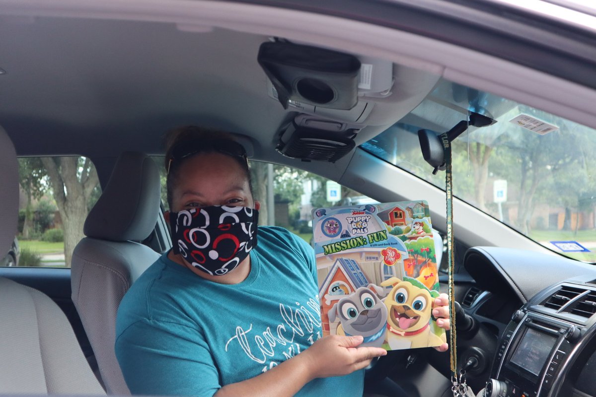 Khloe Joiner, a 3rd grade student at Palmer Elementary, hosted a Mask Up and Read Book Drive. Thanks to the 1,000 children books donated by <a href="/Disney/">Disney</a> after they heard about Khloe's local book drives, Khloe and her family were able to provide books to students at her school!! 📚
