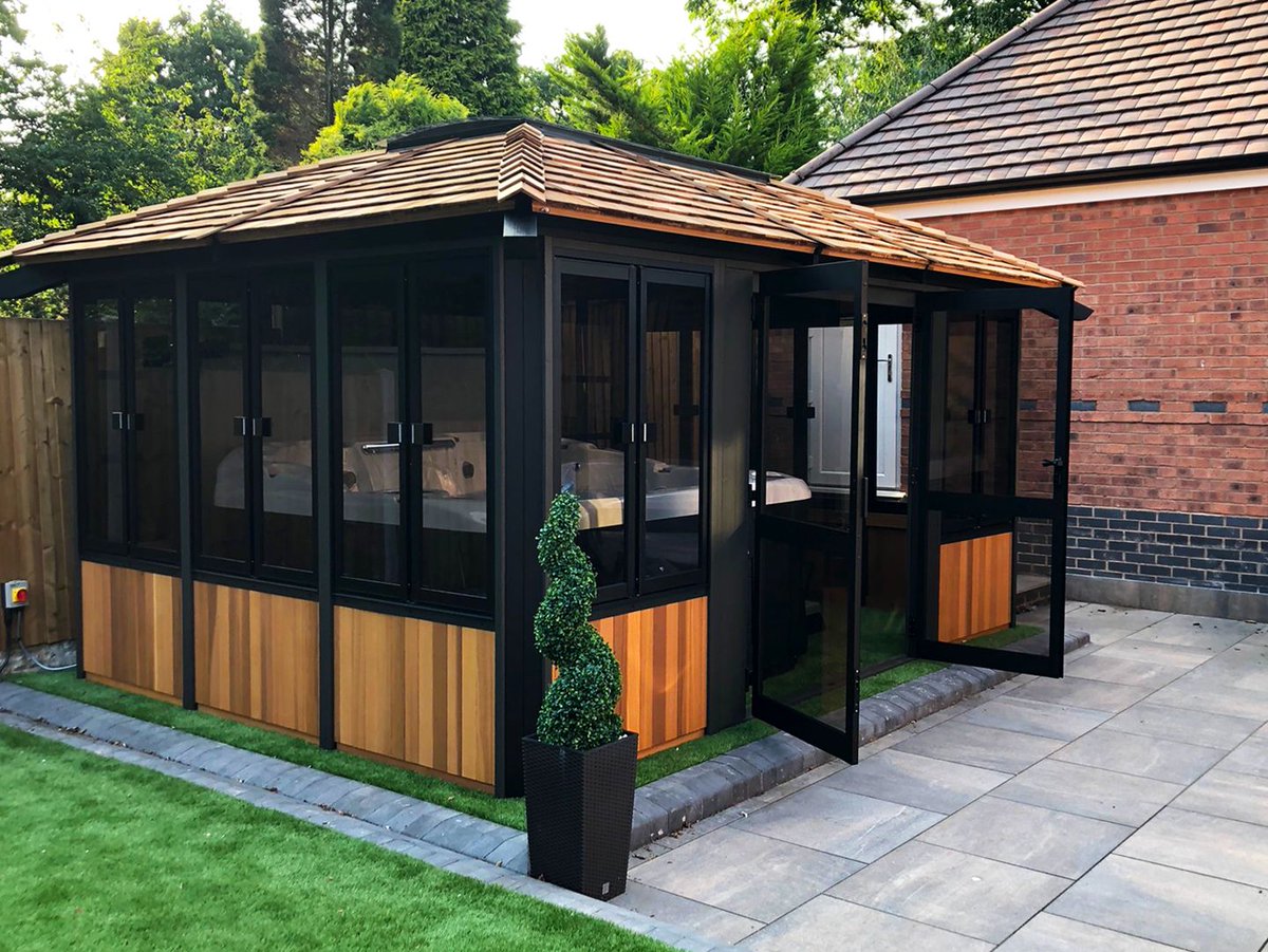 We just love a #TransformationTuesday 👏 

Our Chilliwack Gazebo creates the perfect Hot Tub Enclosure! 

Shop the Chilliwack Gazebo 📲  buff.ly/39RocOI 
Call us 📞 0808 169 6555 
Drop us a message 💬