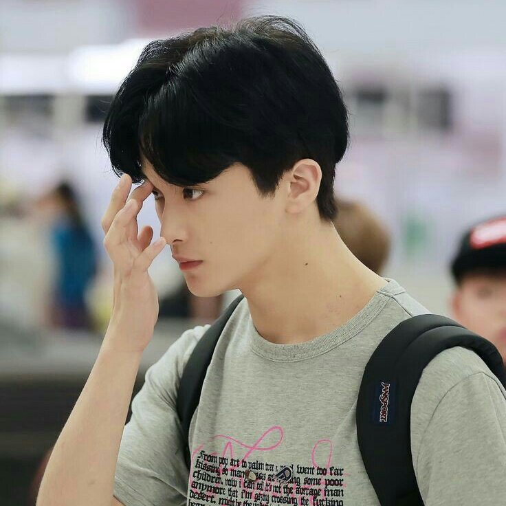 WhiteRabbit1753's tweet photo. #NewProfilePic https://t.co/4n7XQHBpCX