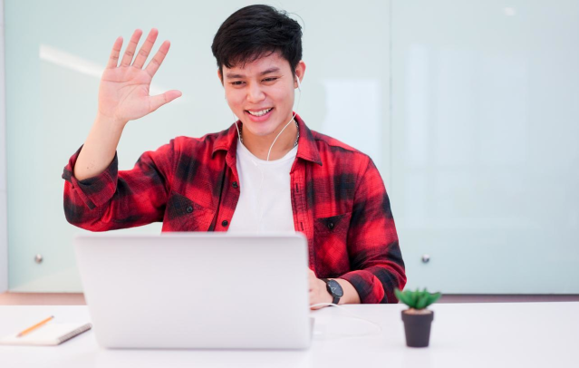 abelwen's tweet photo. The transformed work environment is making employee motivation a greater challenge than ever before. @robert_glazer shares 3 strategies to effectively motivate your #RemoteWorking team via @Inc. #leadership #FutureofWork https://t.co/y1nieeGzKt https://t.co/uyf2fQpSCH