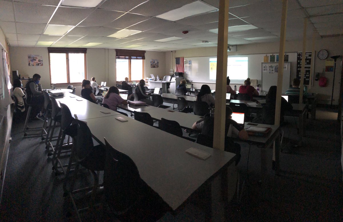 kacc_cunningham's tweet photo. Day 5- Socially distanced coding with Mr. Goodnight. #inthezone Keep up the great work! https://t.co/g1vScP2Lvm