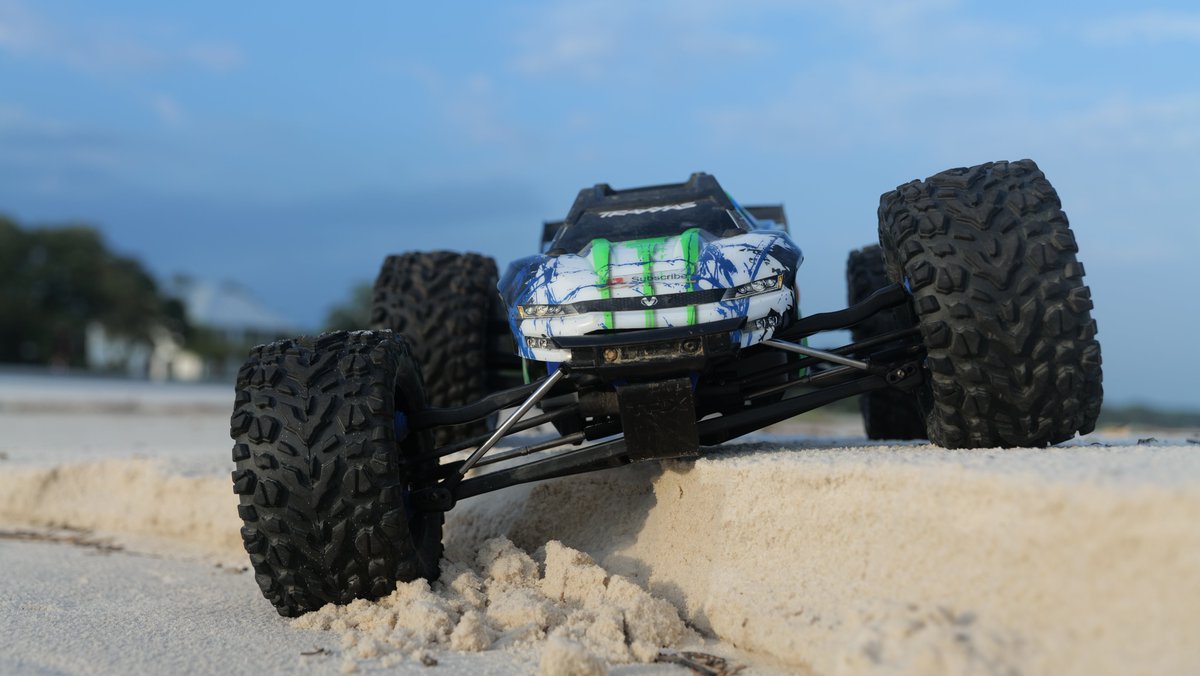 JHRCs1's tweet photo. I finally replaced the ERevo's support arm.  
#Traxxas #ERevo #TraxxasERevo #ERevoVXL #ERevo4x4 #RCCars #RCTrucks #TraxxasFanPhoto #FastestNameInRadioControl #RadioControl #traxxasfanphoto #RCCar #RCTruggy #OffRoadRC #RCLife #RCTrucks #RadioControl #RC #RC4x4 #RCOffroad #hobby https://t.co/q0qKHD4eOl