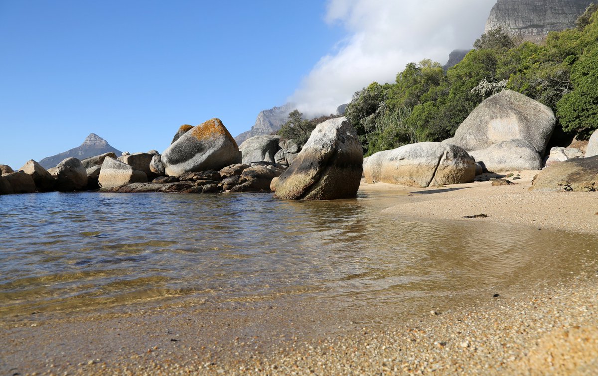 taraturk1's tweet photo. Looking forward to a wonderful #TravelChatSA tomorrow from 7-8pm South African time, where we'll be chatting about South Africa's coastline. Please join in! https://t.co/bOuJbmjOGW