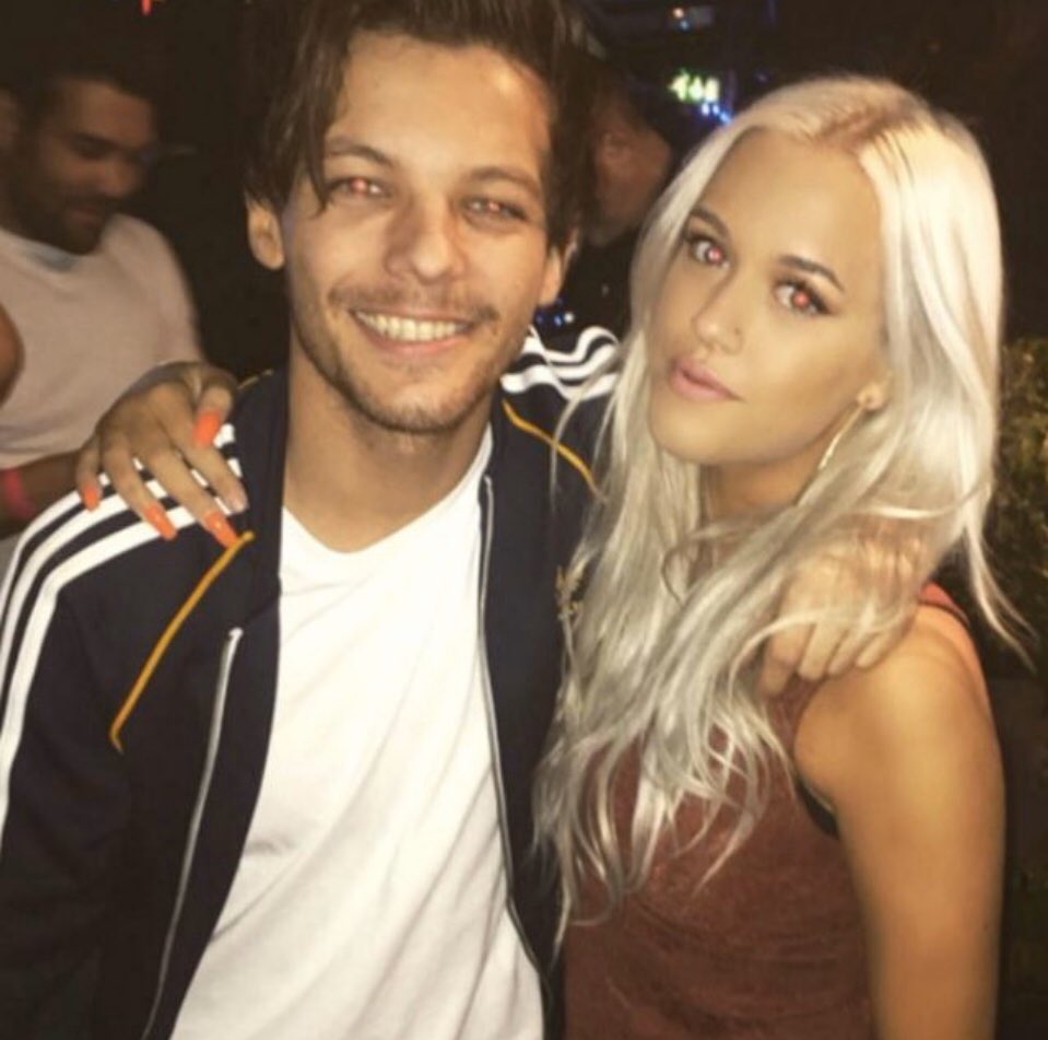 Happy Birthday to Lottie Tomlinson Have Good today     