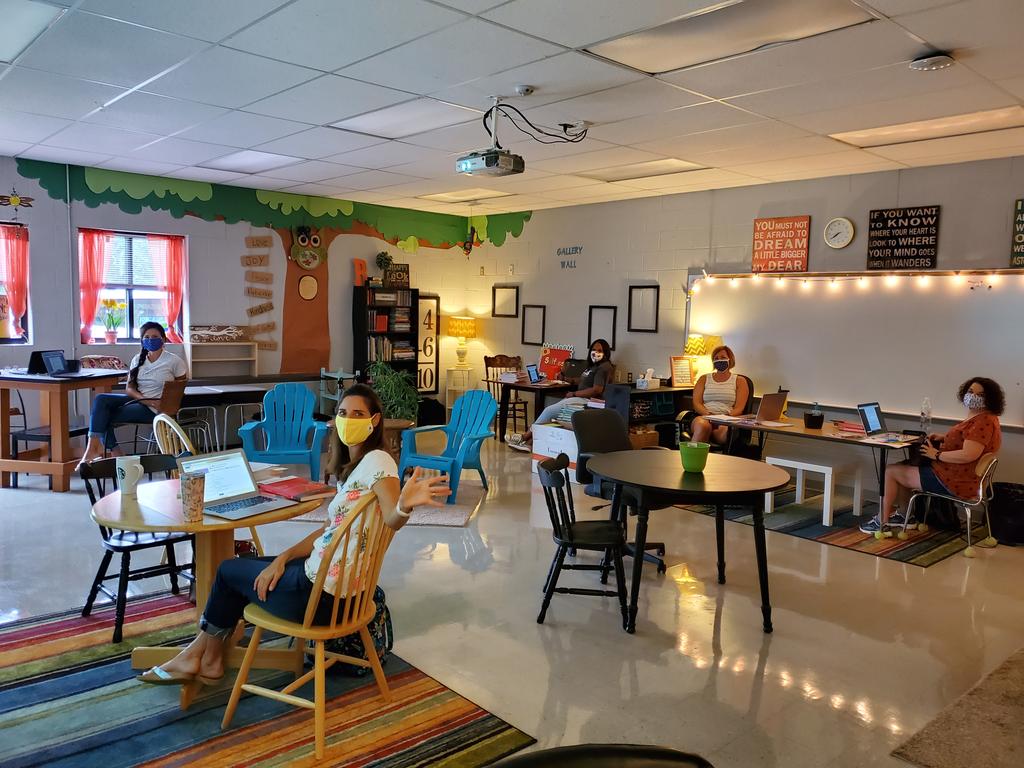 EvansExcellers2's tweet photo. Day2 Barfield 2nd grade EL training
@WeAreBarfield @AnnHaley_RCS @rucoschools https://t.co/D2gj4EaXu3