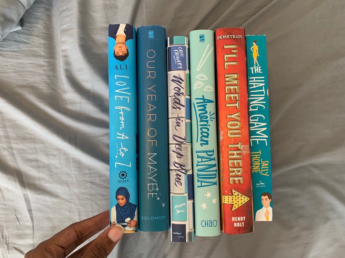 thirdwit1's tweet photo. Still some bundles left on Mercari! Get them while you still can! Leaving for college this Thursday, so I need them out! Link: https://t.co/AfiqZhR48c. #booksforsale #arcsfortrade #booksfortrade https://t.co/5g9JZYWz50