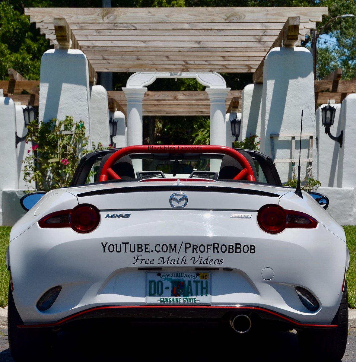 Robert Tarrou tweet media