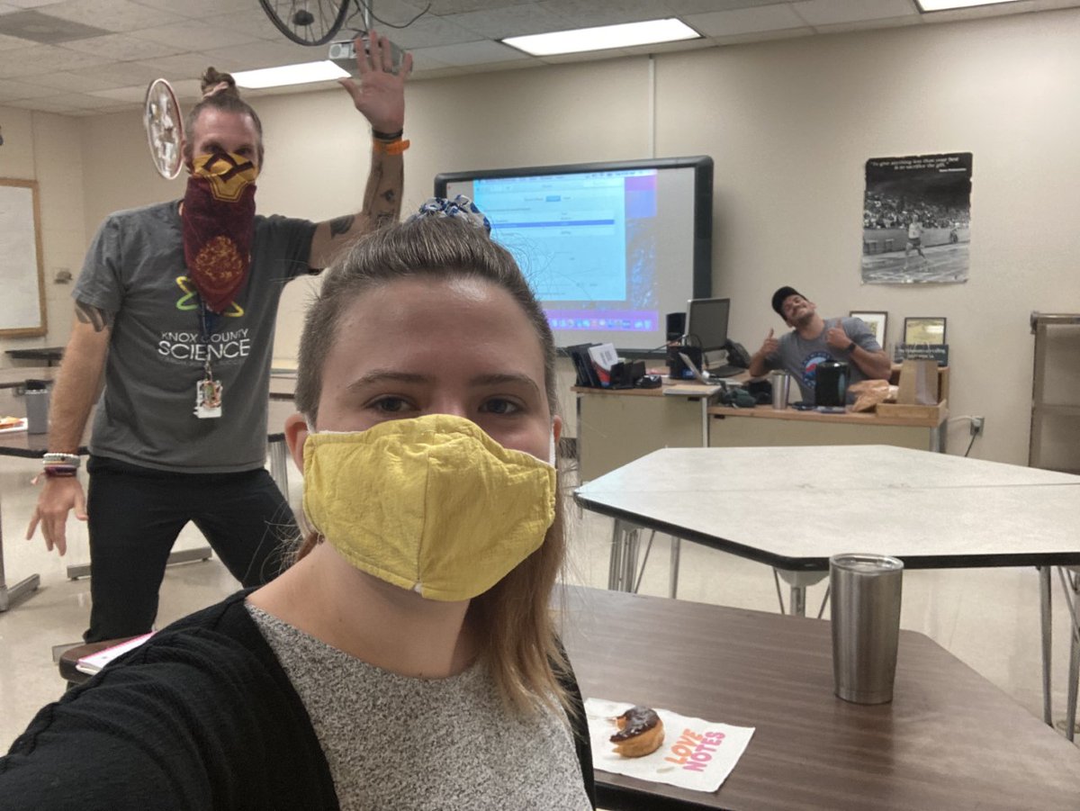 sciencemsparker's tweet photo. Excited to learn about new digital learning tools this morning! #sociallydistantmeeting #KCSScience https://t.co/xPYe2GNu4N