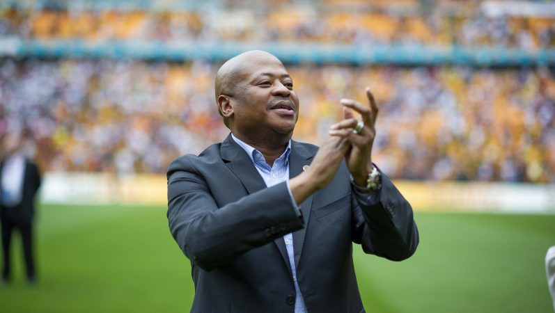 KaizerChiefs's tweet photo. Club Update: Bobby Motaung suspended

As part of our policies and continuous process of monitoring the public conduct of our members, players, and staff, Kaizer Chiefs has decided to summarily suspend Football Manager Bobby Motaung. 

https://t.co/ofs6o76C1x

#Amakhosi4Life https://t.co/LVwFahuvZR