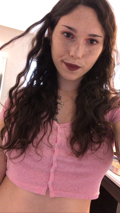 New pics, come make your weeny happy. https://t.co/EseMAO73Uc