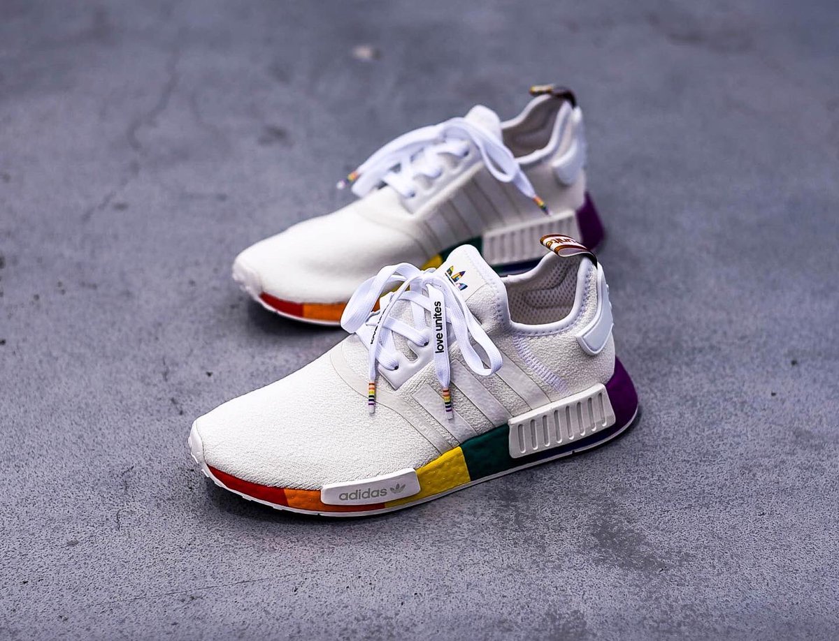 nmd rainbow sole