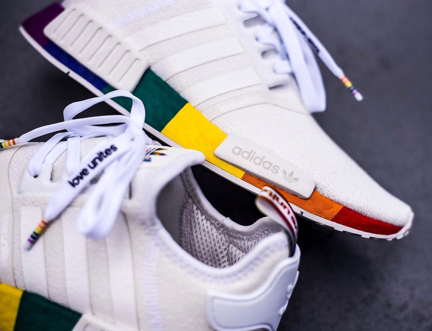 adidas nmd love unites
