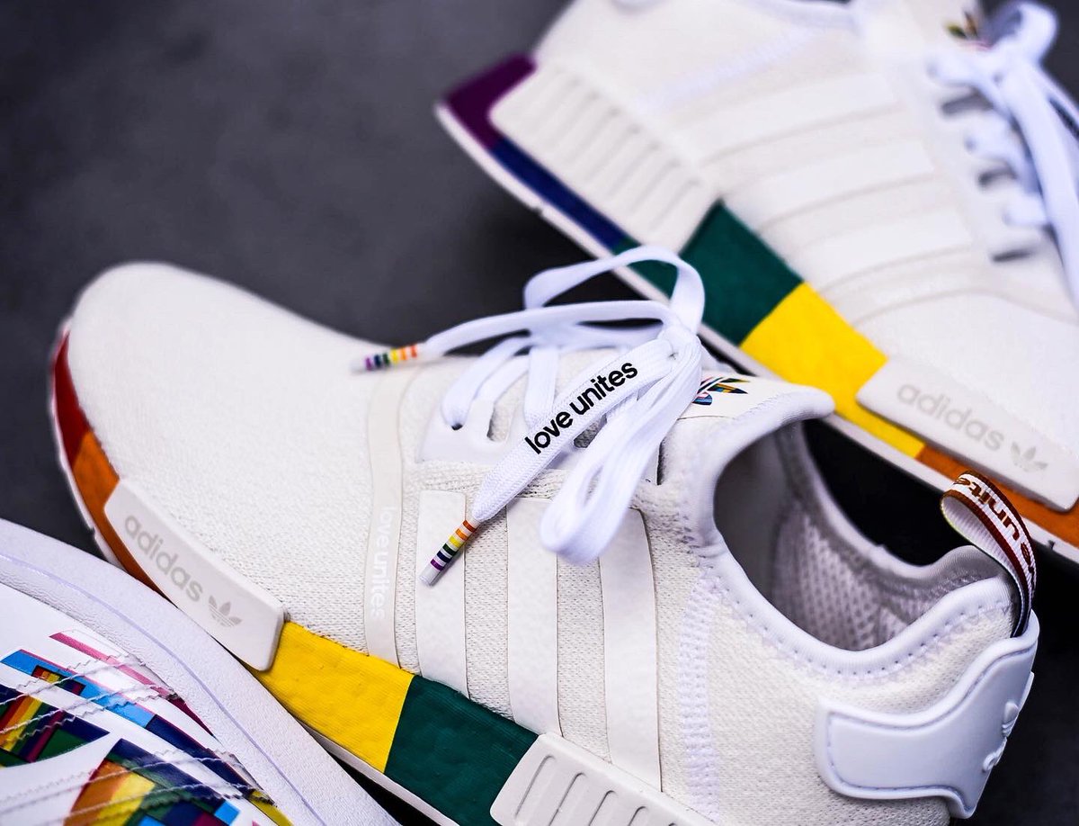 nmd rainbow sole