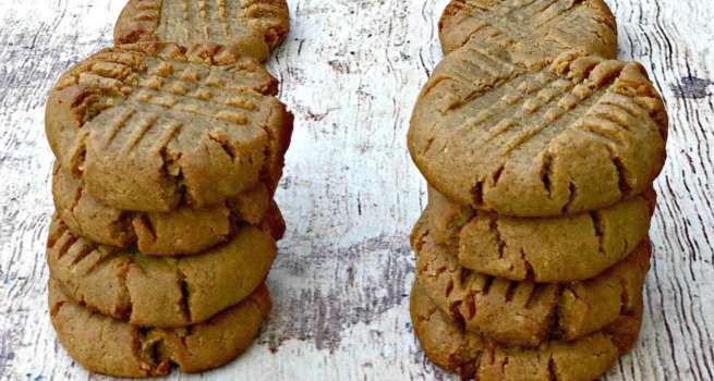 FitHealthGroup1's tweet photo. Keto Peanut Butter Cookies https://t.co/7tU4xUg4FB
#healthyfood #foodie #dessert #dessertchallenge #cooking #tasty #delicious #tastydesserts https://t.co/SDfny8wcmt