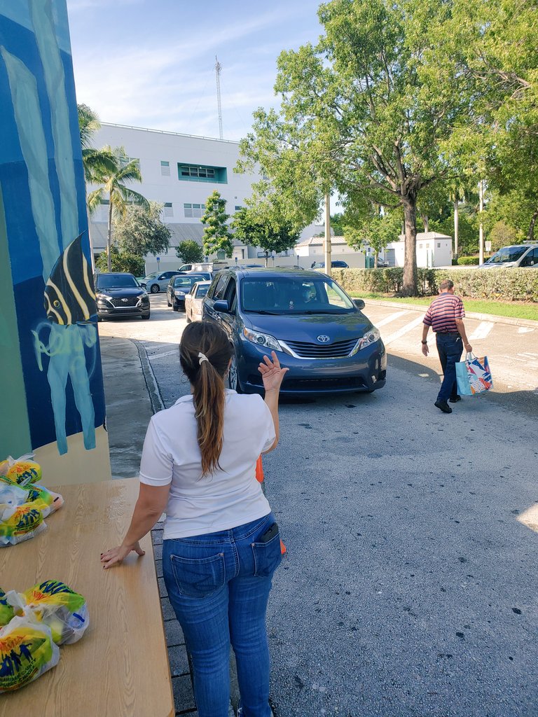 miamibeachadult's tweet photo. Meal distributions continue @nms_sharks from 10am to 1pm! Come and join us for tasty meals π #ignitethevision #SoarToNewHeights #MBATeam @MDCPSOperations @LuisEDiazDEOA https://t.co/hORmZtIVgy