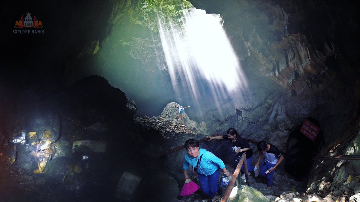 ExploreHanoi's tweet photo. Discover a mysterious cave filled with human bones in Hanoi.
Full 4K video with English subtitle: https://t.co/nuhDUrpg66
...
#Hanoi #Vietnam #Vietnamese #explore #exploretheworld #exploremore #ExploreHanoi #cave #photooftheday #Travel #travelblogger #SoutheastAsia https://t.co/glcXQk07c9