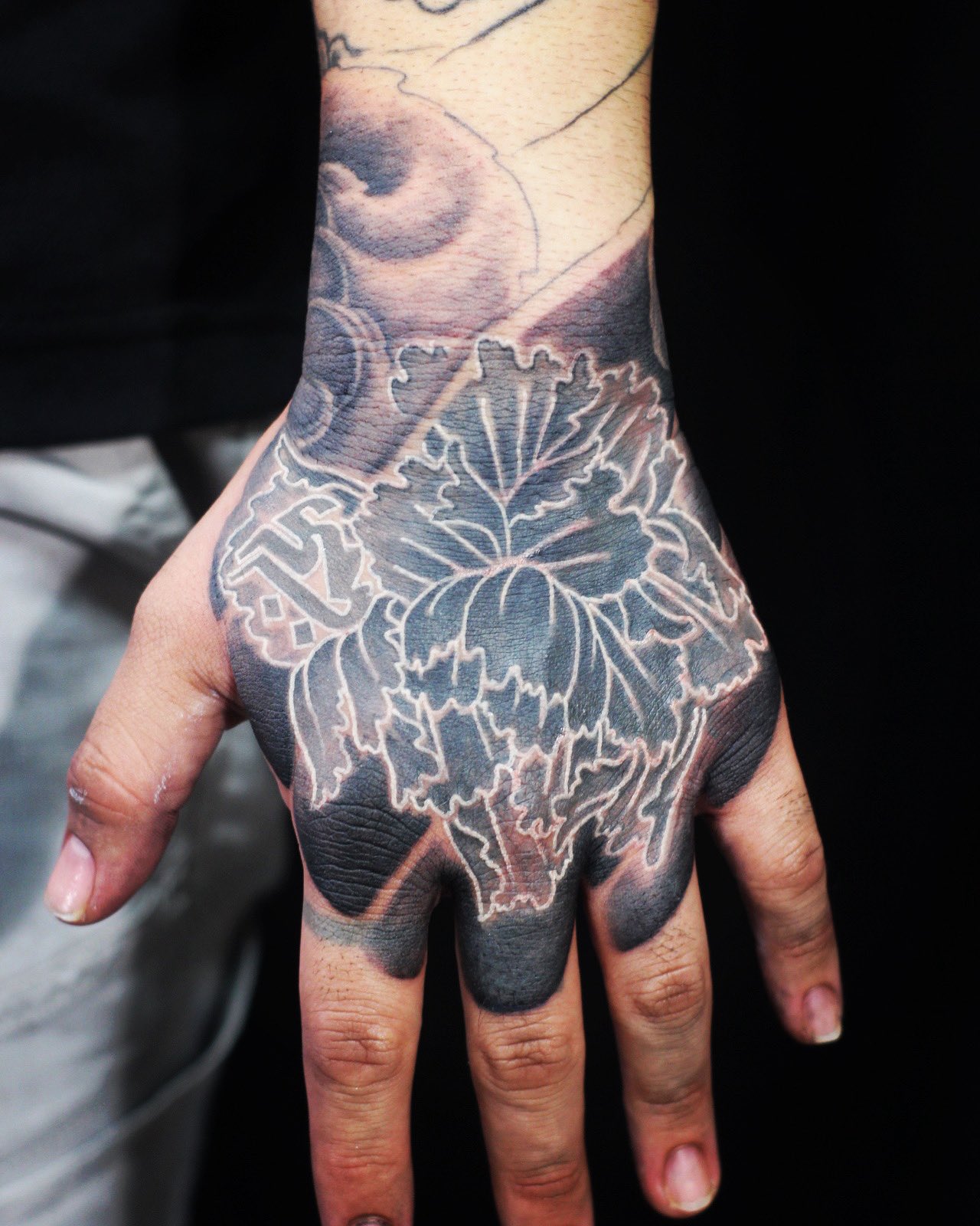 刺青師 彫写楽 Tattooist Gappi 手の甲にあったものを 牡丹でカバーアップ とりあえず激痛エリア お疲れ様でした 刺青 和彫り 額 ボカシ タトゥー 牡丹 手の甲 カバーアップ カラー 激痛エリア 梵字 Tattooist Horisyaraku 彫師 相模原 刺青師 彫写楽 Tattooist Gappi 手の甲にあったものを 牡丹でカバーアップ とりあえず激痛エリア お疲れ様でした 刺青 和彫り 額 ボカシ タトゥー 牡丹 手の甲 カバーアップ カラー 激痛エリア 梵字 Tattooist Horisyaraku 彫師 相模原