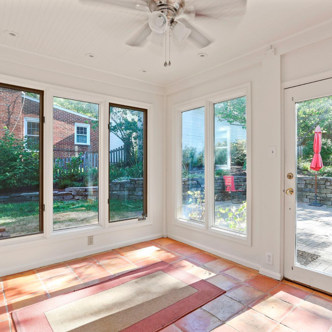TSRhomes's tweet photo. Charming home 1 mile from Ballston &amp; across from Glebe Elementary! 🏠 Backyard paver patio surrounded by lovely fruit trees &amp; flowers! 🌷https://t.co/NmbUAFQ2C1.

#newlisting #justlisted #arlingtonrealestate #ballstonquarter #threestonesresidential #tsrhomes #listwithtsrhomes https://t.co/8os5SzcRyR
