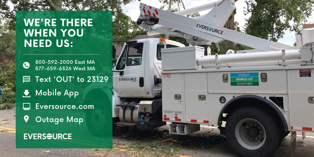 With severe weather on the way, now is a good time to activate outage reporting and updates via text. Also, charge your 📱 &amp; 💻 in case of a power outage &amp; keep a 🔦 handy with extra batteries. Crews are ready to respond as Tropical Storm #Isaias makes its way through the state.