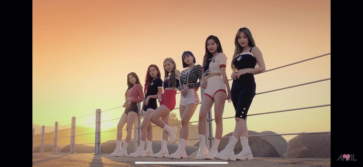 明日からもたくさん応援します〜🥰
FCさん素敵な企画をありがとうございました🤍

 #今じゃなきゃ永遠にダメ 
youtu.be/i0bA3fFmIMY