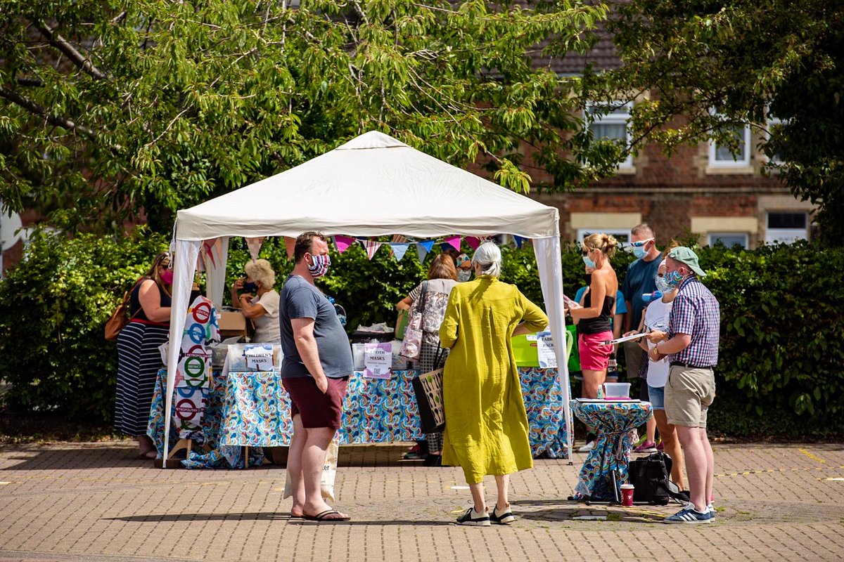 THANK YOU to everyone who contributed to our pop up stall on Bourne Market last Saturday! 

We raised a whopping £1,698.69!🤩All the raised money will go straight back into <a href="/FTLOS_RutLincs/">For The Love Of Scrubs Stamford, Lincs/Rutland</a> &amp; <a href="/WithHeadbands/">Helping with Headbands</a> to continue supporting the #NHS &amp; our #healthcare heroes

THANK YOU 👏🌈💙