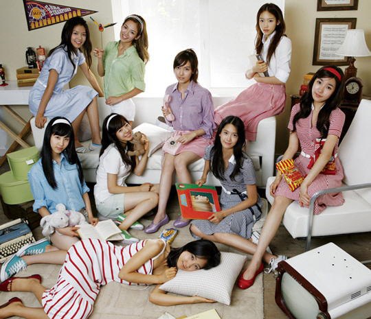 nicoolayy's tweet photo. A thread of Girls' Generation pics through the years. 💕 

PS: Some are mixed-up 😅
#13SummersWithGG
#13년째_지금은_소녀시대 @GirlsGeneration https://t.co/lsQw6xdKGK