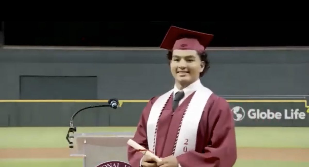 Congrats to 2020 grad and “manager for one day” Hector Garcia!!! Catcher for the baseball team, gritty and more potential for greatness than he knows. Congrats brother!!!