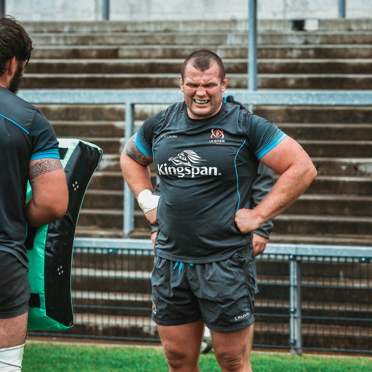 𝙍𝙐𝙂𝘽𝙔 𝙇𝙊𝘼𝘿𝙄𝙉𝙂: ████████████]99%

#ReturnToRugby