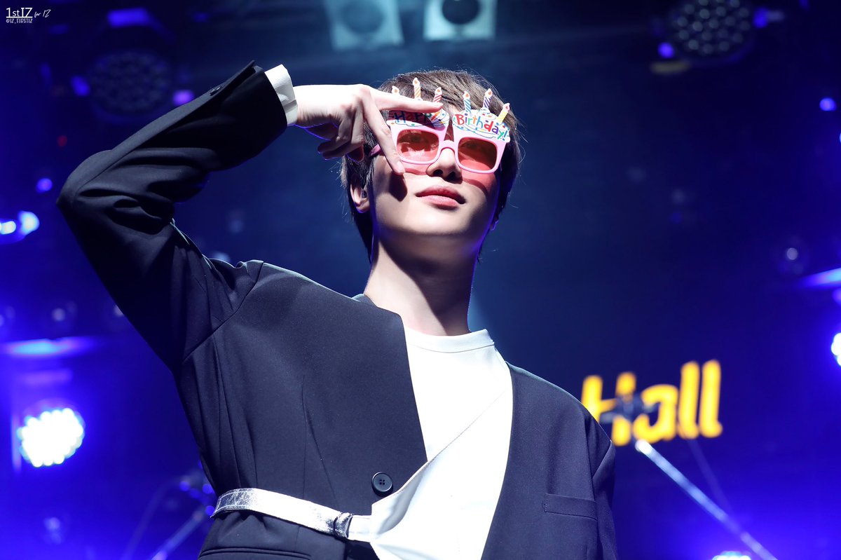 IZ_FIRSTIZ's tweet photo. [🎂] 🎉HAPPY BIRTHDAY JIHOO🎉

#HAPPY_JIHO_DAY #JIHOO_DAY #지후데이 #지후 #JIHOO #지후야_너의_목소리는_힐링이야💙 #2년_연속_쌍브이_V_V #아이즈 #IZ https://t.co/fBAMoyl9qA