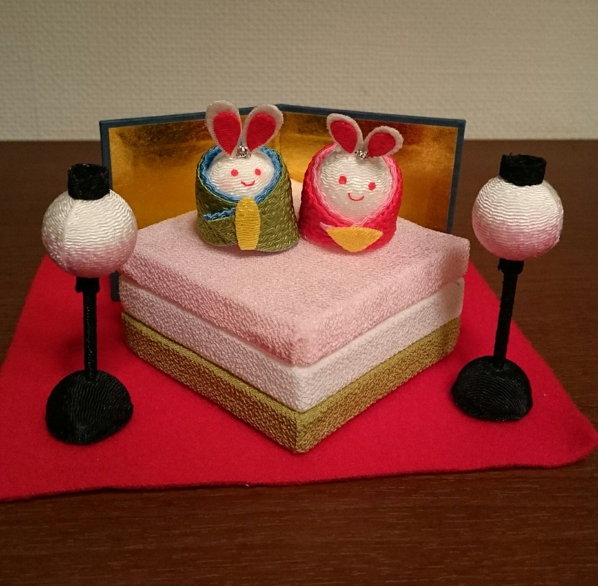#見た人もなにか写真を無言であげる 