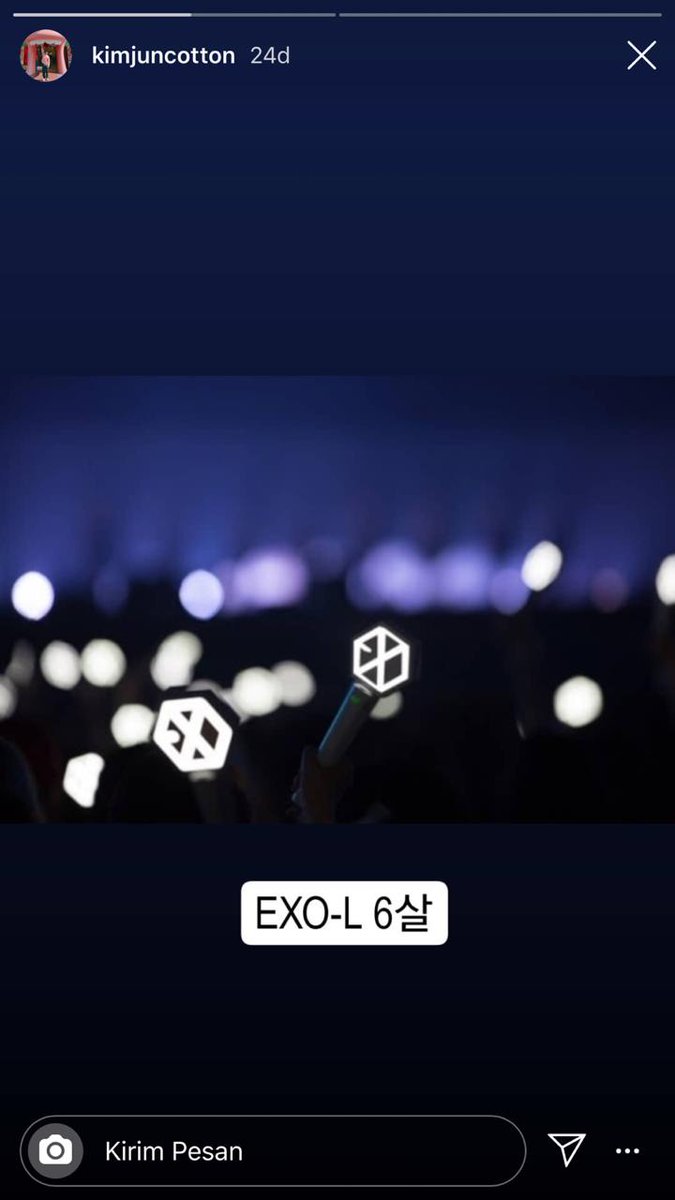 taurshun's tweet photo. 지금 그리고 영원히 함께,그들과 함께 ... 엑소❤ @weareoneEXO #6YearswithEXOLove
#HappyEXOLDay
#엑소엘_6살_축하해 https://t.co/ucJxtXp2Ci