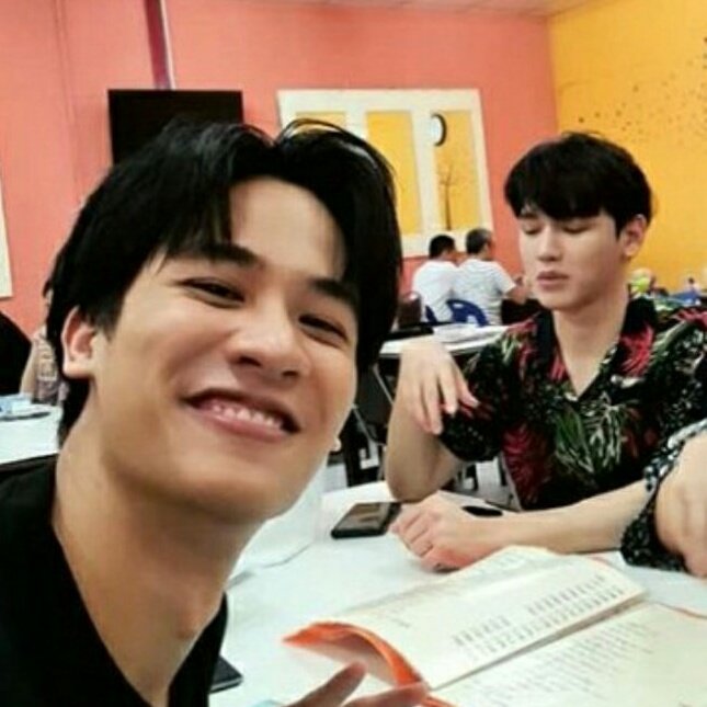 newttpm's tweet photo. My heart's going to come out i jUST CAN'T WITH THIS INFORMATION https://t.co/7aJmynoxGl